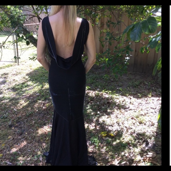 Jiki Monte Carlo French Creations gown - Picture 1 of 7